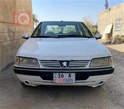 Peugeot 405